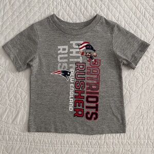 NFL Team Apparel New England Patriots Rusher Kids Toddler Tee T-Shirt 2T…